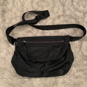 Lululemon Festival Bag